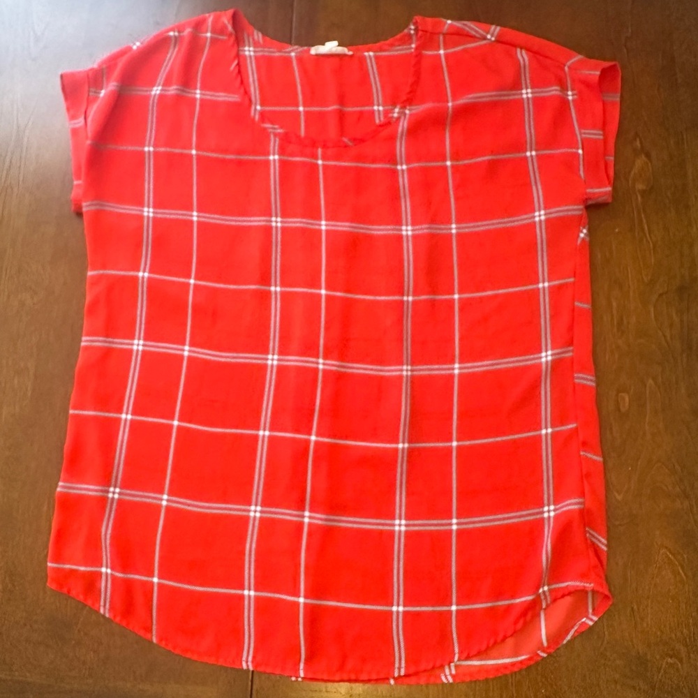 Pleione Checkered Women's Blouse